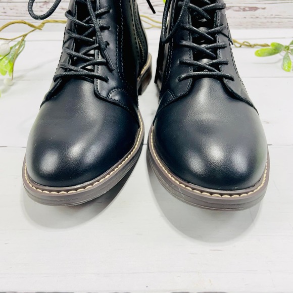 NEW Men's Black Lace-Up Boots with Side Zipper - Size 10 - Picture 4 of 9